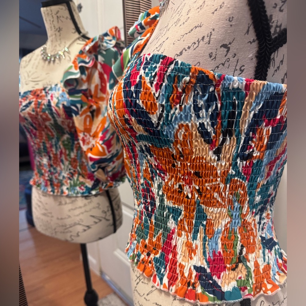 Colorful Floral One-Shoulder Top - Picture 4 of 8